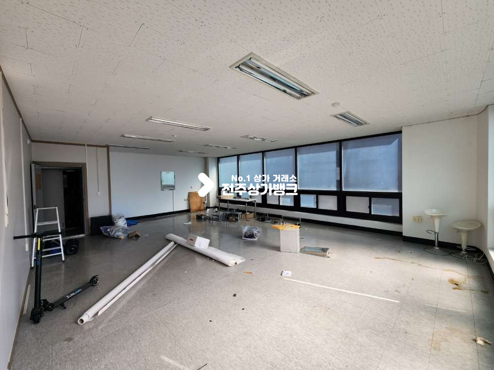 전북 전주완산구 효자동3가 JY 효자동3가 층단독사용 깔끔한 인테리어 양쪽 단독사용이 가능한 사무실임대 월세 매물번호 13198 사진 8