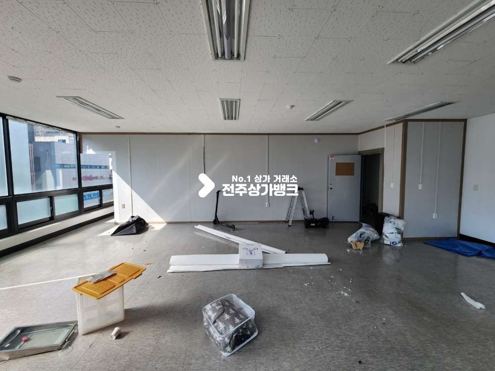 전북 전주완산구 효자동3가 JY 효자동3가 층단독사용 깔끔한 인테리어 양쪽 단독사용이 가능한 사무실임대 월세 매물번호 13198 사진 11