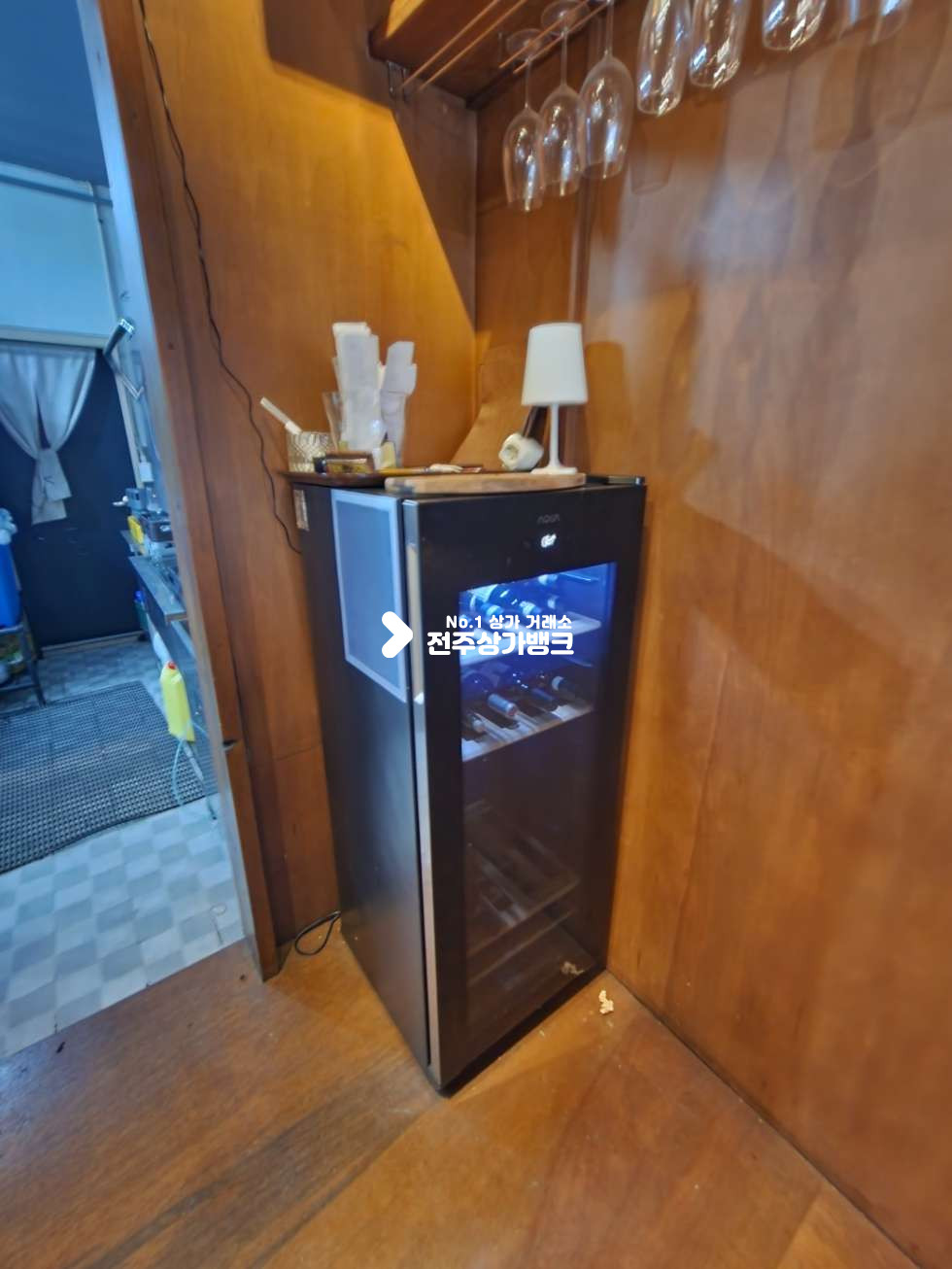 전북 전주완산구 효자동1가 삼천동 먹자골목 초입부근 선술집 양도양수 분위기좋은곳 ! 협의입주 가능합니다. 월세 매물번호 12969 사진 14