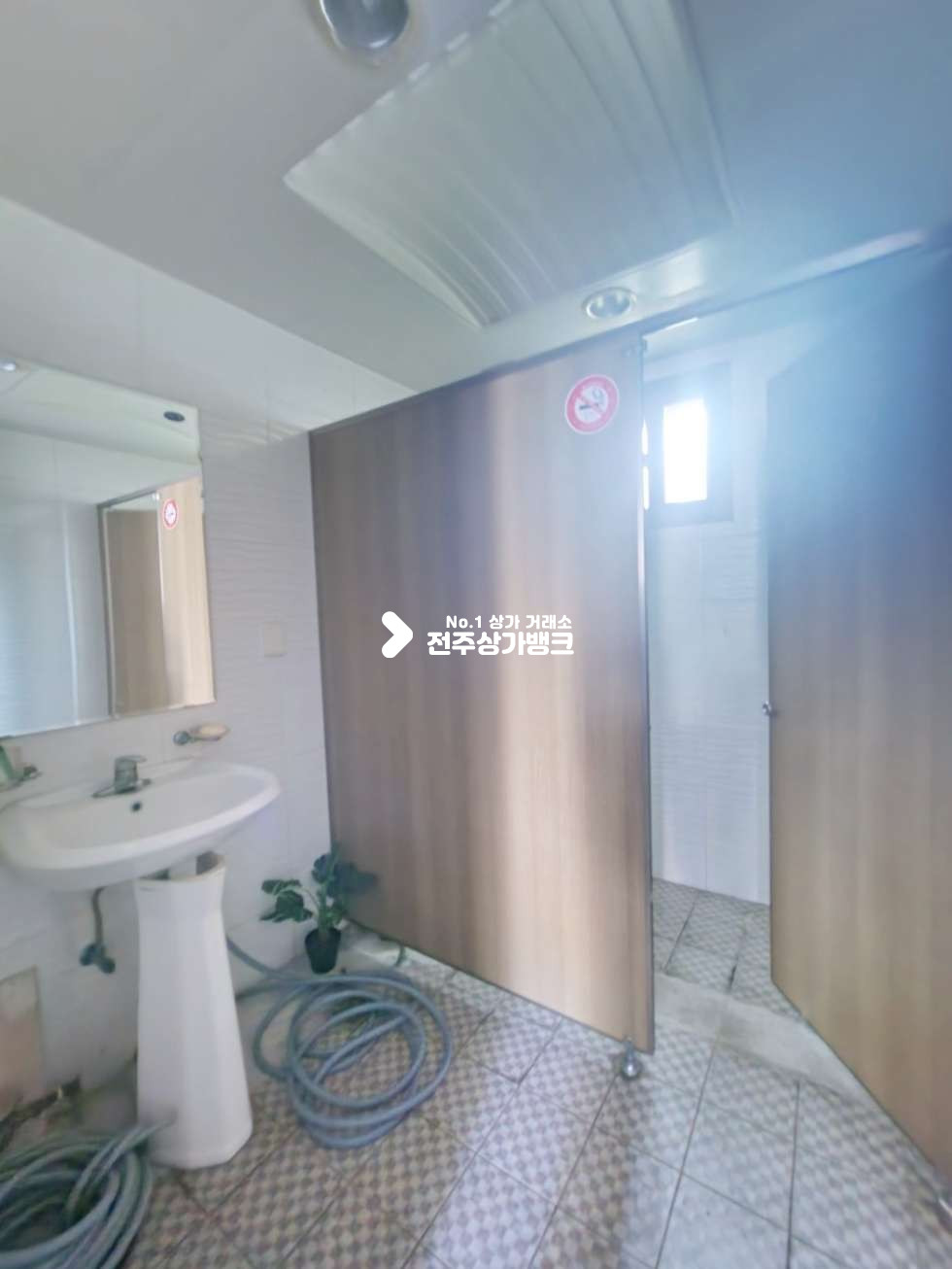 전북 전주완산구 효자동2가 효자동2가 넒은 배달상가로 재격인곳 내부덕트 ,화장실 구비 월세 매물번호 14854 사진 12