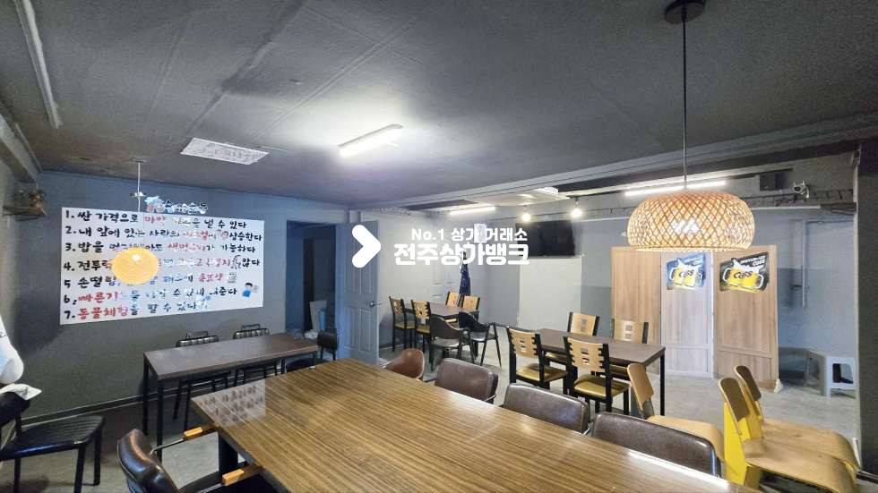 전북 전주완산구 서신동 ★서신동 먹자골목 1층30평 상가 양도양수 타업종가능★ 월세 매물번호 16445 사진 4