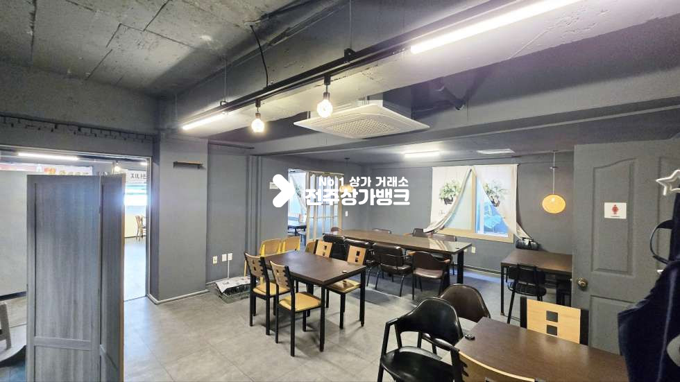 전북 전주완산구 서신동 ★서신동 먹자골목 1층30평 상가 양도양수 타업종가능★ 월세 매물번호 16445 사진 6