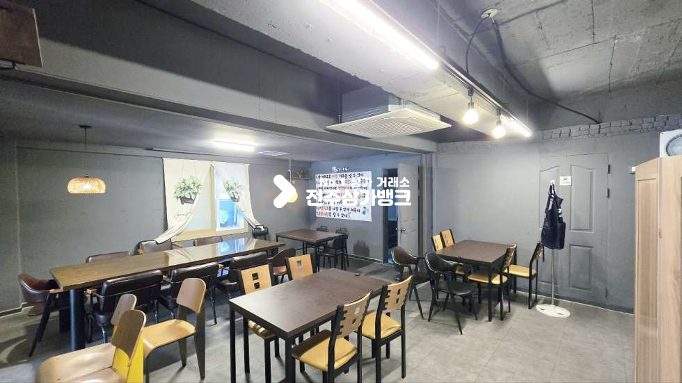 전북 전주완산구 서신동 ★서신동 먹자골목 1층30평 상가 양도양수 타업종가능★ 월세 매물번호 16445 사진 7