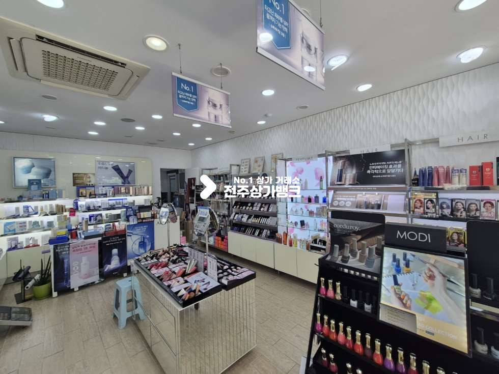 전북 전주완산구 효자동3가 ○효자동서곡 유동인구많은 메인거리. 프렌차이즈. 천원빵 추천○ 월세 매물번호 16287 사진 3
