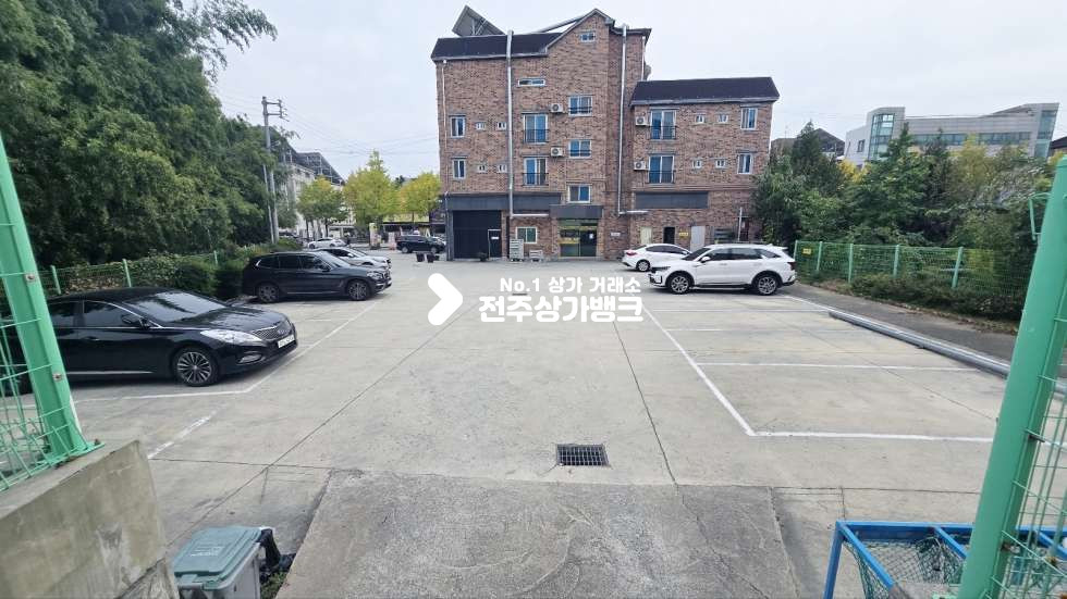 전북 전주완산구 효자동3가 전주대 부근 저렴한권리금 넒은 주차장 가지고있는 음식점상가 양도양수 월세 매물번호 16482 사진 14