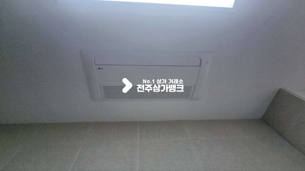 전북 전주완산구 효자동2가 효자동 신시가지 내부 깔끔인테리어 에어컨7대 설치 룸분리 무권리금 즉시입주가능 ! 월세 매물번호 16483 사진 19
